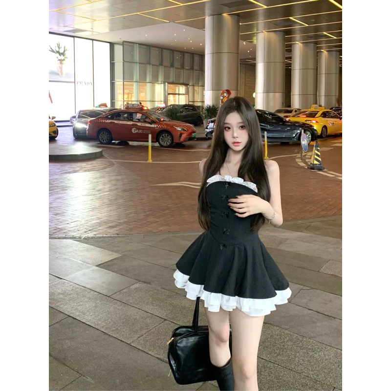 Shopee icon arrow right Women Clothes icon arrow right Dresses icon arrow right Váy đen dự tiệc cúp ngực công chúa sexy , đầm ống phối nơ bèo dáng xoè tôn dáng sang chảnh đi tiệc đi chơi Product image Váy đen dự tiệc cúp ngực công chúa sexy  , đầm ống phối nơ bèo dáng xoè tôn dáng sang chảnh đi tiệc đi chơi        icon arrow left boldicon arrow right bold Share:   Favorite (8k) Váy đen dự tiệc cúp ngực công chúa sexy , đầm ống phối nơ bèo dáng xoè tôn dáng sang chảnh đi tiệc đi chơi - "📢 Duy trì sự chỉn chu trong chất liệu và đường m...