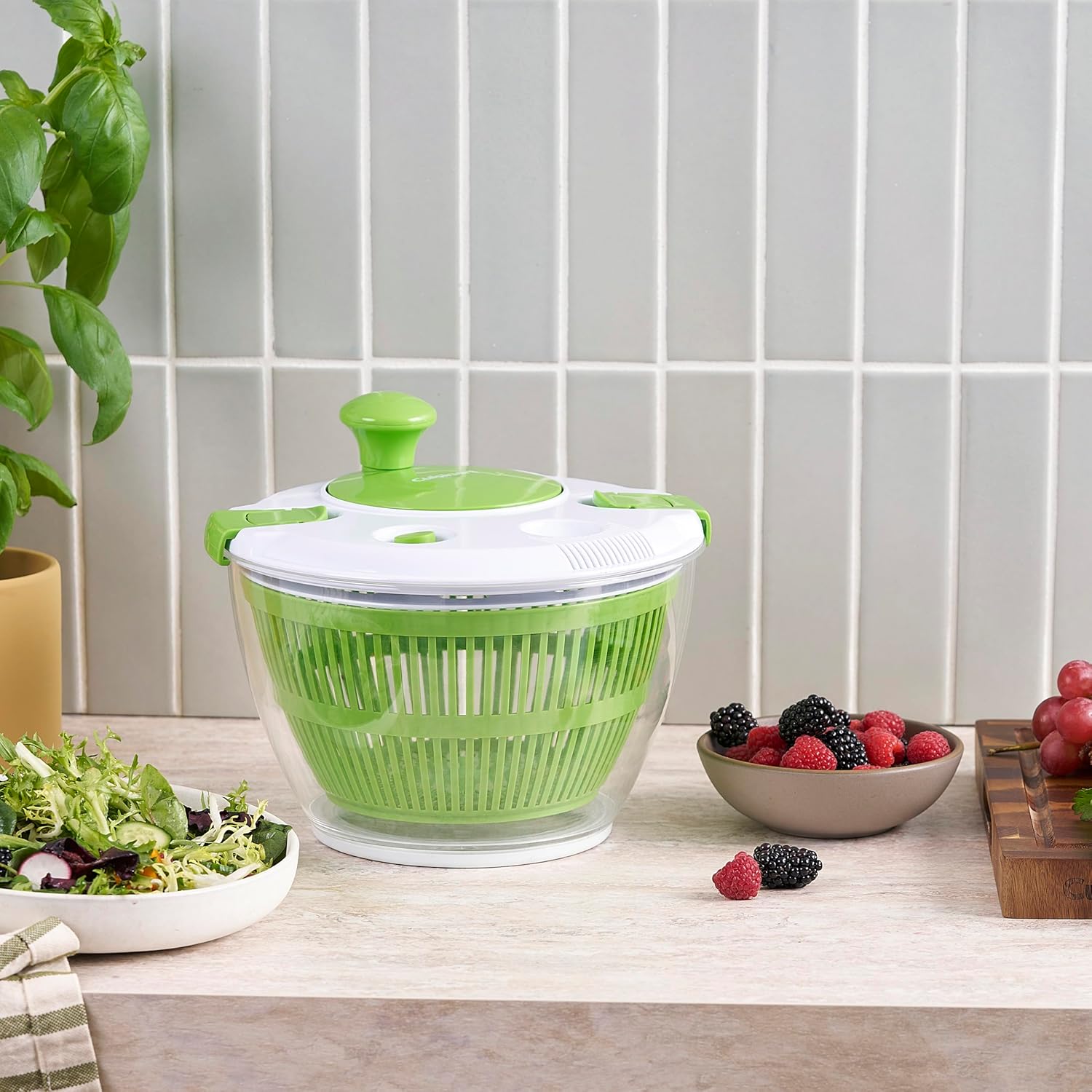Cuisinart Large Spin Stop Salad Spinner- Wash, Spin & Dry Salad Greens, Fruits & Vegetables, 5qt, CTG-00-SAS1 - Hình 2